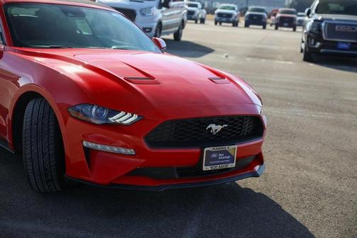 2022 Ford Mustang EcoBoost Premium