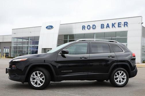 Diamond Black 2017 Jeep Cherokee Latitude
