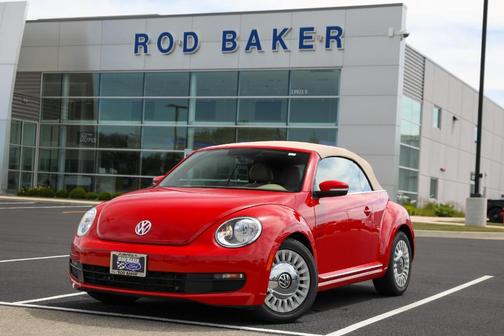 Tornado Red 2013 Volkswagen Beetle 2.5L