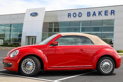 Tornado Red 2013 Volkswagen Beetle 2.5L