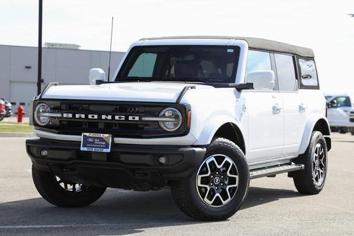 2023 Ford Bronco Outer Banks