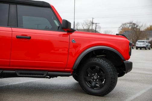 2022 Ford Bronco Black Diamond