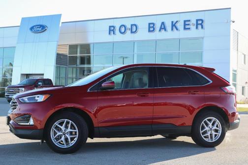 Rapid Red Metallic Tinted Clearcoat 2022 Ford Edge SEL