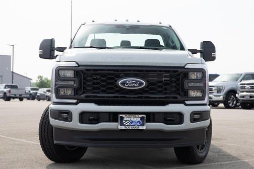 2025 Ford F-350 XL