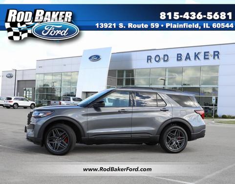 2025 Ford Explorer ST-Line