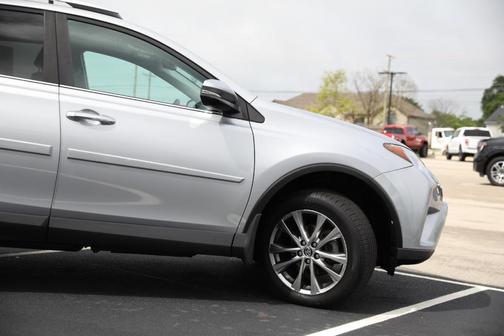 Silver Sky Metallic 2016 Toyota RAV4 Limited