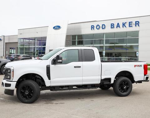 Oxford White 2026 Ford F-250 XL