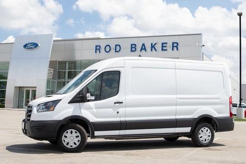 2025 Ford E-Transit Base