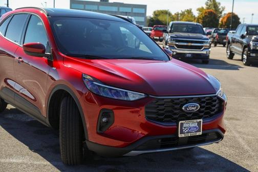 2026 Ford Escape ST-LINE SELECT