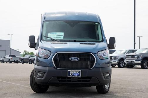 2025 Ford Transit-250 148 WB Medium Roof Cargo
