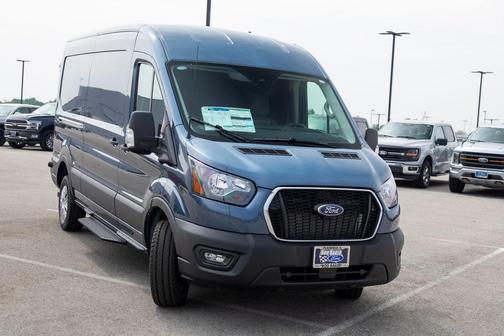 2025 Ford Transit-250 148 WB Medium Roof Cargo