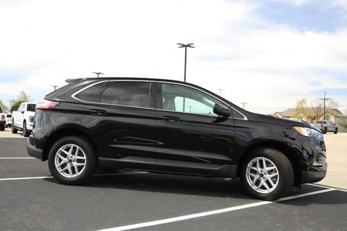 Agate Black 2024 Ford Edge SEL