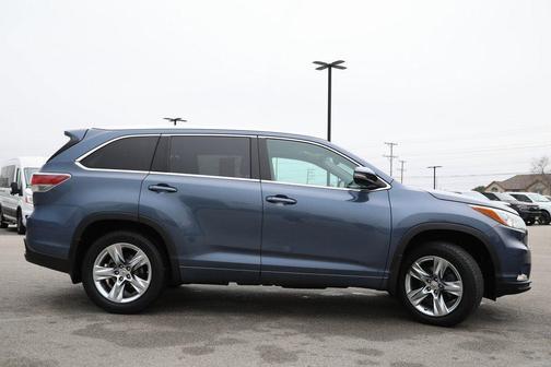 Shoreline Blue Pearl 2015 Toyota Highlander Limited
