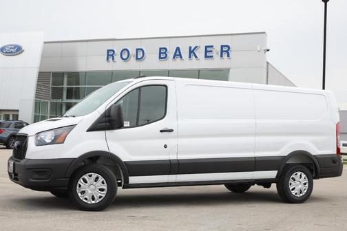 Oxford White 2026 Ford Transit-250
