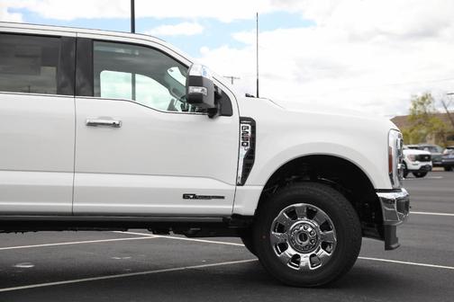 Star White 2026 Ford F-250 Lariat