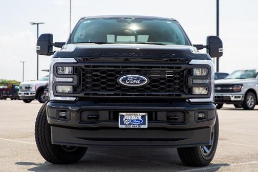 2025 Ford F-250 XL