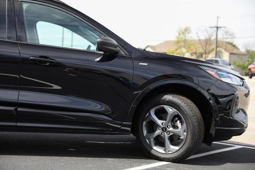 Agate Black 2024 Ford Escape ST-Line
