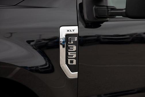 2022 Ford F-350 XLT
