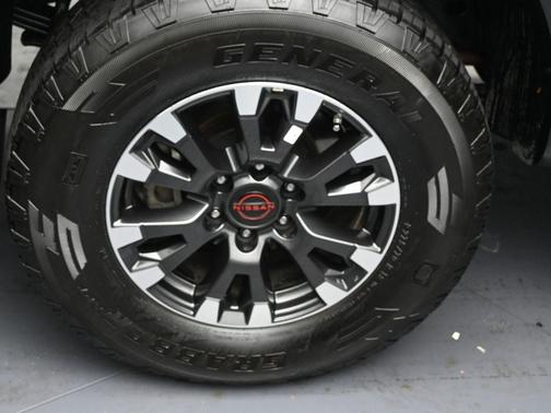 2024 Nissan Titan PRO-4X