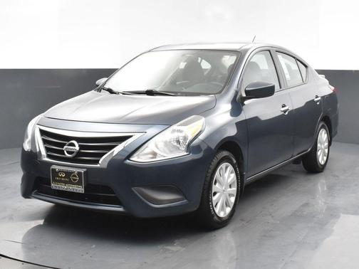 2017 Nissan Versa 1.6 SV