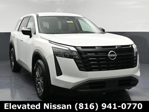 2026 Nissan Pathfinder S