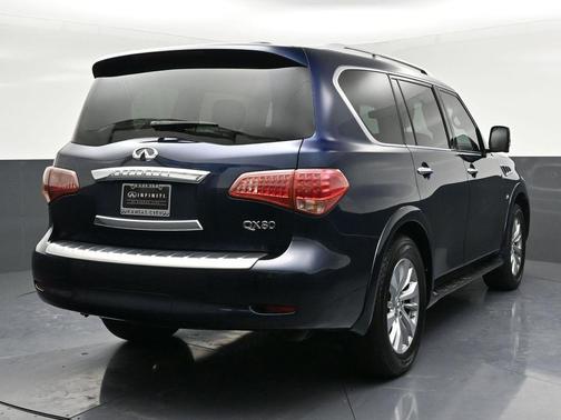 2017 INFINITI QX80 Base