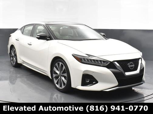 2023 Nissan Maxima Platinum