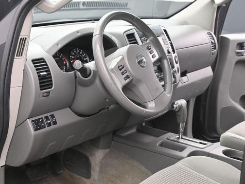 2015 Nissan Frontier SV