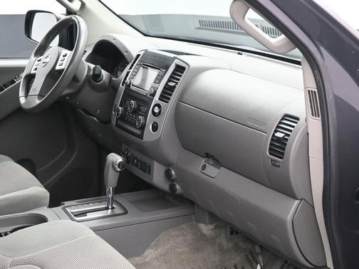 2015 Nissan Frontier SV