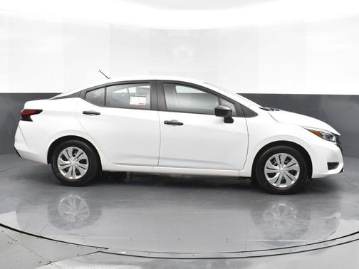 2025 Nissan Versa S