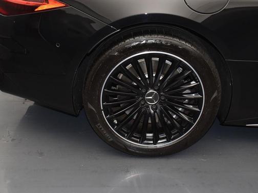 2023 Mercedes-Benz AMG SL 43 Base