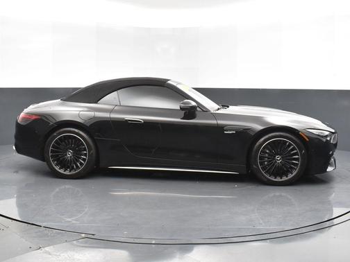 2023 Mercedes-Benz AMG SL 43 Base