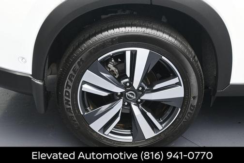 Everest White P 2025 Nissan Rogue SL