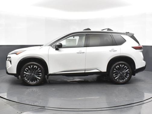 White / Black 2026 Nissan Rogue Platinum