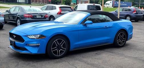 2022 Ford Mustang EcoBoost Premium