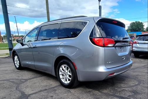 2020 Chrysler Voyager LXI