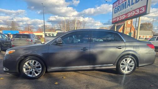 2011 Toyota Avalon Base