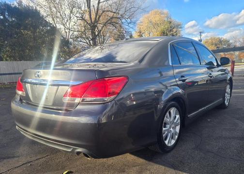 2011 Toyota Avalon Base