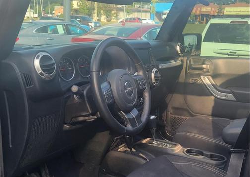 2018 Jeep Wrangler JK Unlimited Sahara