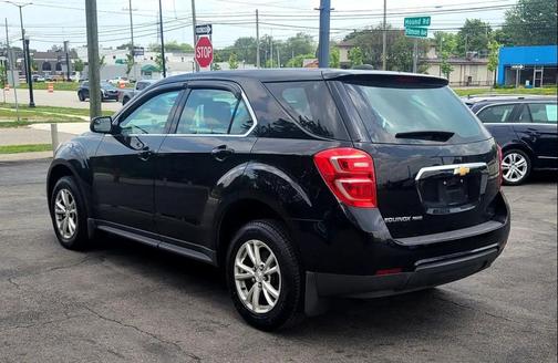 2017 Chevrolet Equinox LS