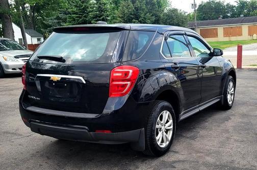 2017 Chevrolet Equinox LS