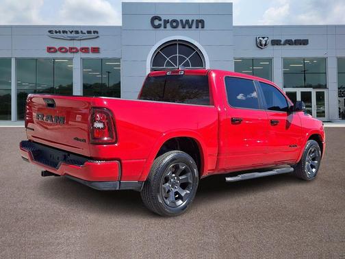Flame Red Clearcoat 2025 RAM 1500 Big Horn/Lone Star