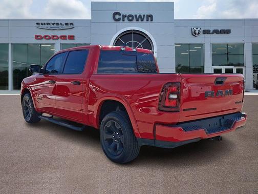 Flame Red Clearcoat 2025 RAM 1500 Big Horn/Lone Star