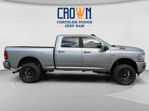 Billet Silver Metallic Clearcoat 2024 RAM 2500 Laramie Crew Cab 4x4 6'4' Box