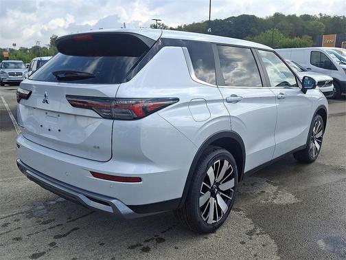 2025 Mitsubishi Outlander SE 2.5 2WD