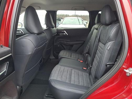 2026 Mitsubishi Outlander SE 1.5T S-AWC