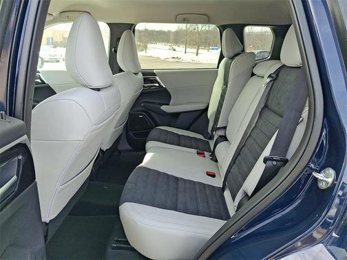 2026 Mitsubishi Outlander SE 1.5T S-AWC