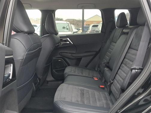 2025 Mitsubishi Outlander SE 2.5 S-AWC