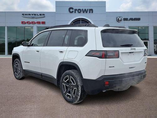 Bright White Clearcoat 2026 Jeep Cherokee Limited