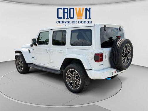 Bright White Clearcoat 2023 Jeep Wrangler 4xe Sahara High Altitude